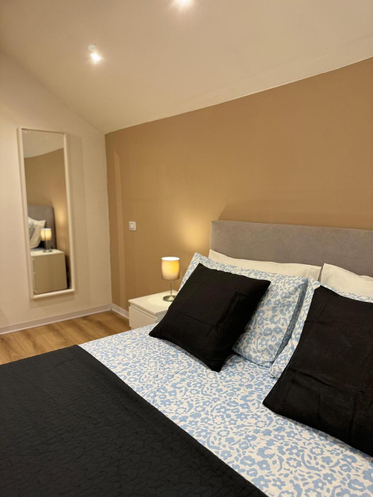 Verdi Apartments Catania Eksteriør billede